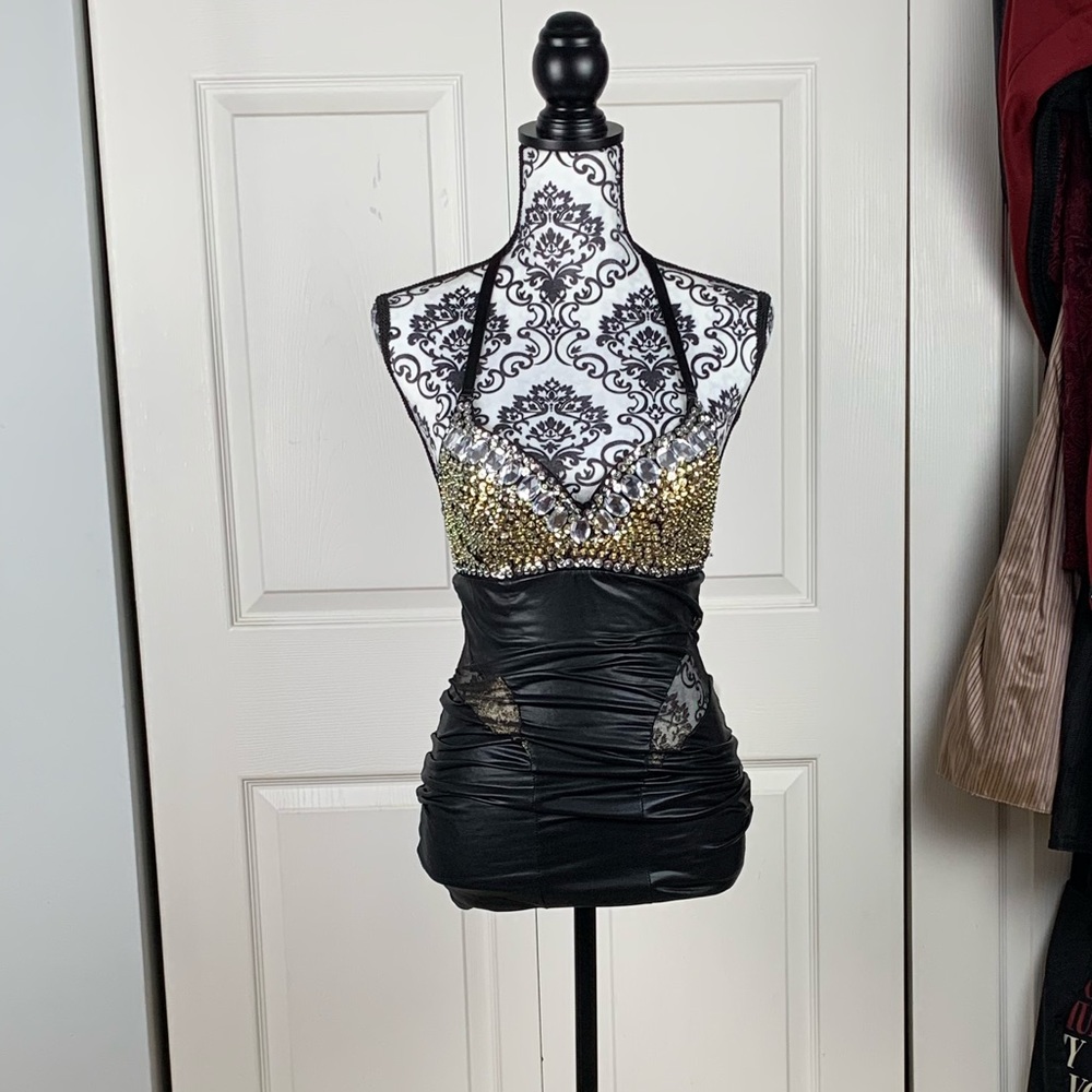 Women’s Apparel